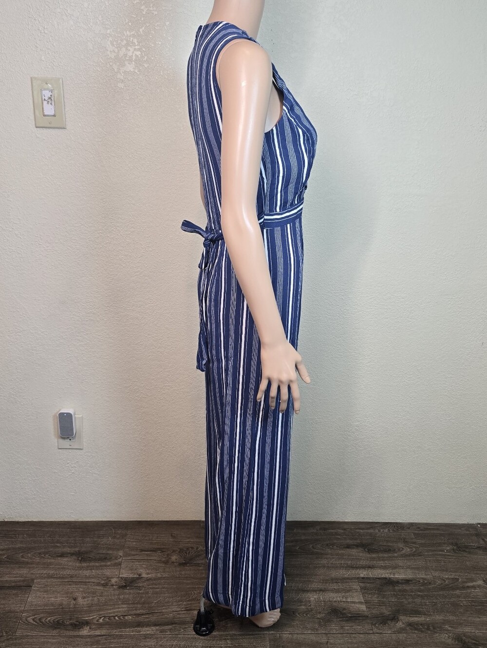 Lulus Womens Blue Jumpsuit Size Medium - Picture 8 of 16